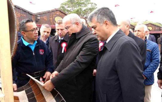 Çanakkale'de 'İşyurtları Ürün ve El Sanatları Fuarı' açıldı