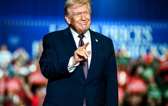 Trump'ın bir saat boyunca aynı şeyi söylediği Beyaz Saray paylaşımı tartışma yarattı