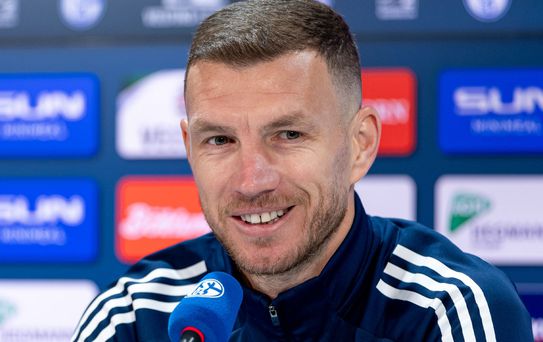 40 yaşındaki Edin Dzeko başarılara doymuyor