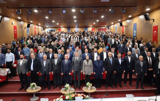 AK Parti Şanlıurfa İl Danışma Meclisi yoğun katılımla toplandı