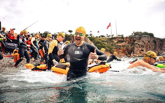 Büyükşehir Belediyesi, X-WATERS Antalya'ya ikinci kez ev sahipliği yaptı