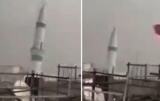 Fırtınada minarenin yıkılma anı kamerada