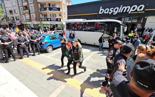 Devrek Belediyesindeki yolsuzluk iddianamesinde CHP'li eski başkan ve ekibine rekor hapis talebi