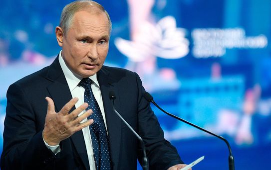 Putin ve Zelenski'den peş peşe ateşkes kararı