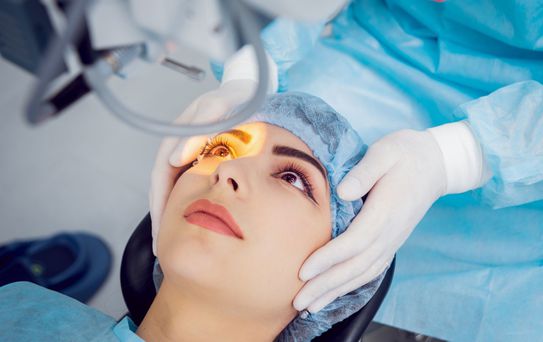 Türk göz doktoru dünya tıp tarihine geçti