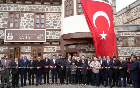 Erzurum'daki tarih konak sahaf oldu