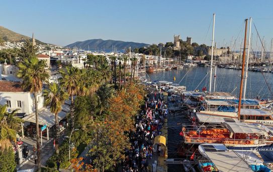 Bodrum'da Uluslararası Optimist Yarışları Başladı