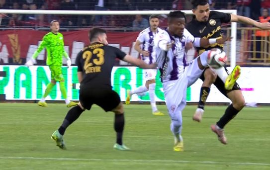 Çorum FK Yarı Finale Yükseldi