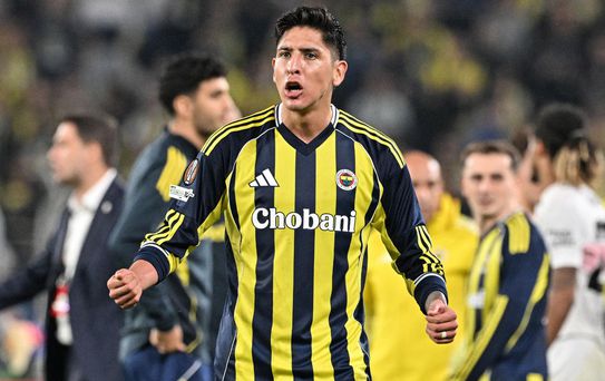 Fenerbahçe Edson Alvarez'in kalemini kırdı