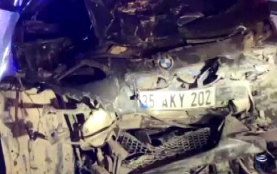 Kocaeli'de Zincirleme Kaza: 3 Yaralı