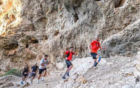 Mersin'de Ultra Maraton heyecanı: Sporcular antik kentler arasında yarıştı