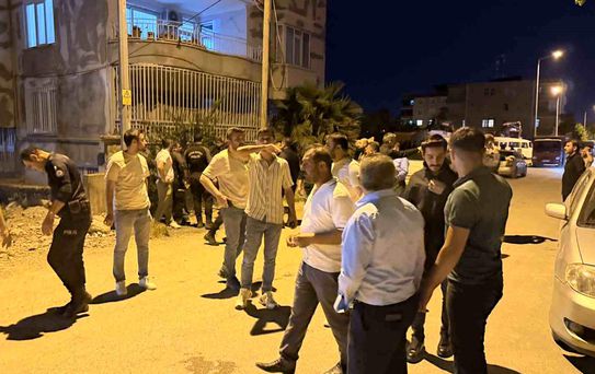 Adıyaman’da ev sahibi-kiracı kavgasında taş, sopa ve bıçaklar havada uçuştu