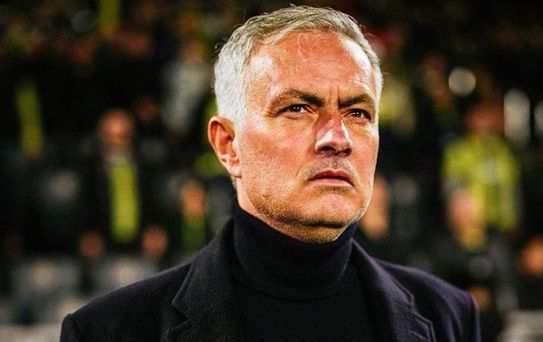 Mourinho'nun Benficası'na büyük darbe