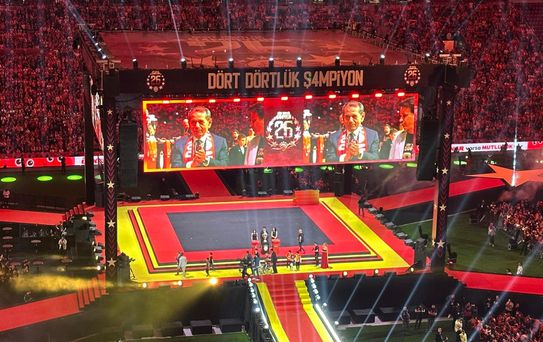 Galatasaray 26. Şampiyonluk Kupasını Aldı