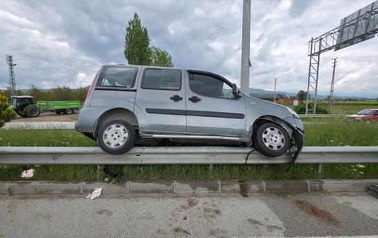 Gümüşhacıköy'de Trafik Kazası: 2 Yaralı