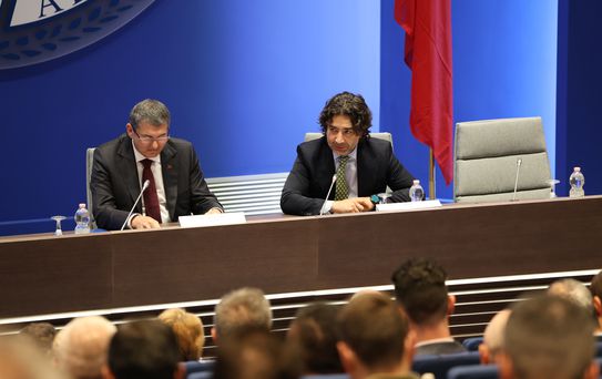NATO Zirvesi Öncesi Roma'da Panel