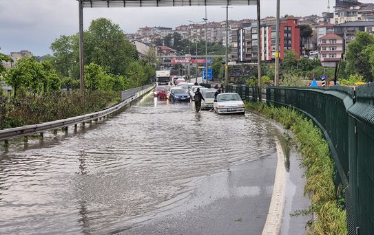 Zonguldak-Alaplı Yolunda Su Baskını