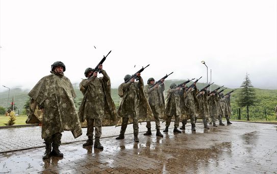 33 Şehit Asker İçin Bingöl'de Anma Töreni