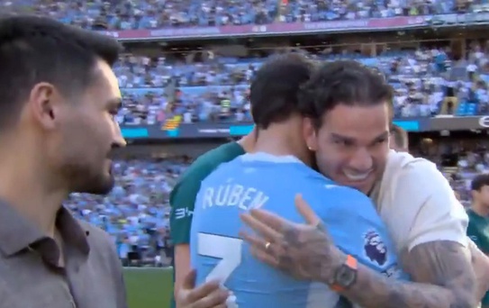 Ederson'dan İlkay'a büyük ayıp