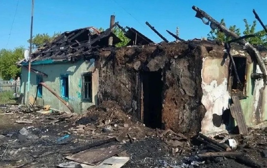 Müstakil evde çıkan yangın 4'ü çocuk 6 kişiyi hayattan kopardı