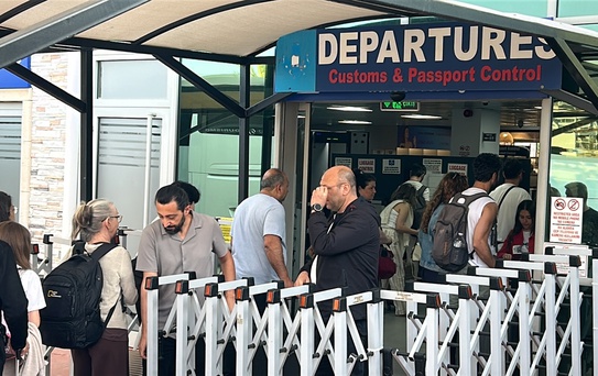 Kuşadası'nda Sisam Adası Yoğunluğu