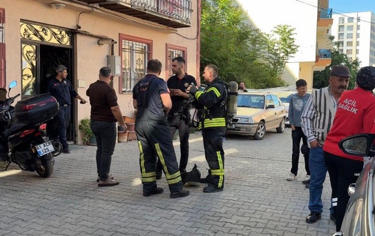 Kocaeli'de kötü kokuların geldiği evden cansız beden çıktı