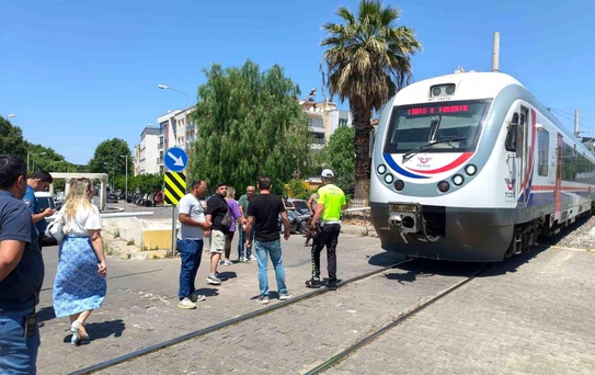 Selçuk'ta Tren Kazası: Bir Kişi Yaralandı