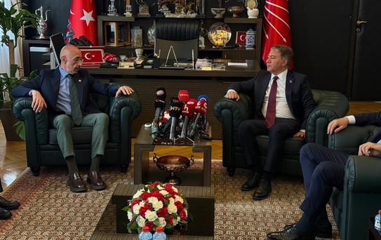 CHP, Bayramda Siyasi Partilerle Bir Araya Geldi
