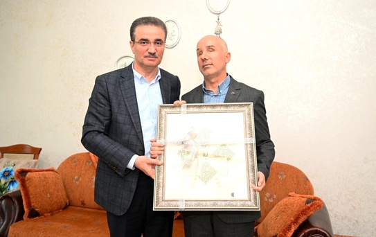 Vali Baruş'tan gazilere bayram ziyareti