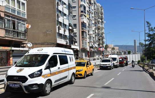 İzmir'de Motosiklet Kazasında Bir Genç Hayatını Kaybetti
