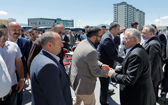 Başkan Büyükkılıç, Ulaşım AŞ Personeliyle Bayramlaştı