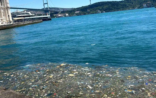 Ortaköy Sahili'nde kirlilik tepki çekti: Vatandaşlardan temizlik çağrısı