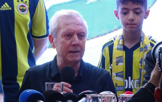 Aziz Yıldırım, Alex de Souza bombasını da patlattı: Memnuniyetle