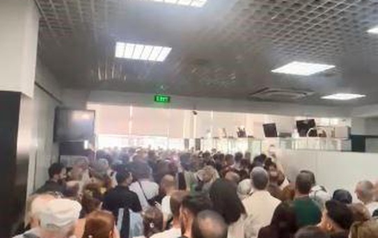 Kurban Bayramı'nda Sarp Sınır Kapısı'nda Yoğunluk