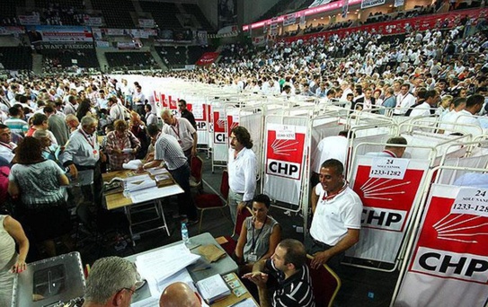 CHP'de olağanüstü kurultay çağrısı yapılan ortak bildiriye 27 milletvekili imza atmadı