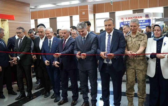 Gaziantep Adliyesi'nde resim ve el sanatları sergisi açıldı