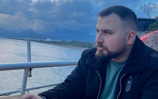 Antalya'da Güvenlik Görevlisi Bıçakla Öldürüldü