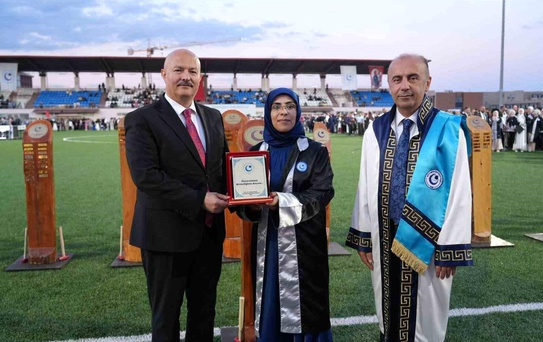 Adıyaman Üniversitesi'nde mezuniyet coşkusu yaşandı