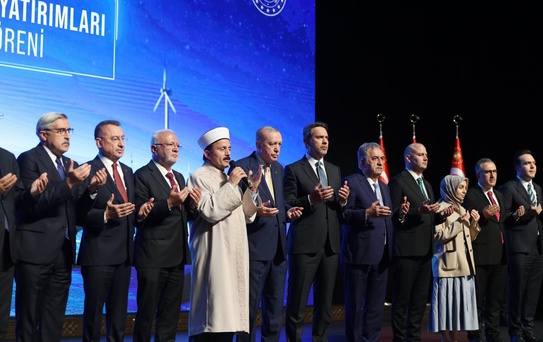 Erdoğan'dan CHP'ye sert eleştiri: Koltuk kavgası ve hakaret