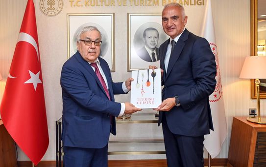 Bakan Ersoy, Rusya'nın yeni büyükelçisini ağırladı