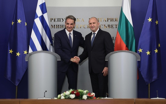 Radev ve Miçotakis Sofya'da Buluştu