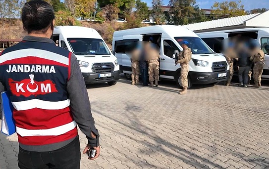 Diyarbakır'da Narkotik Operasyonu: 18 Gözaltı
