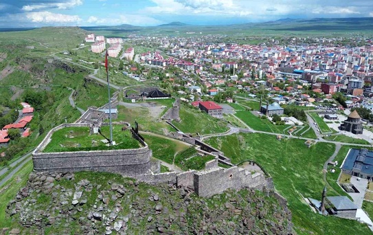 Kars'ta bölgesel kalkınma hamlesi: KAI bölgesi için 2030 vizyonu masaya yatırılıyor