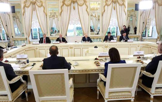 Putin'den Avrupa'ya Diyalog Mesajı