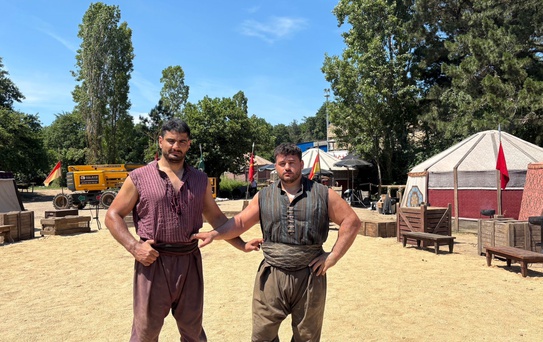 Güreşçilerden Dizi Performansı