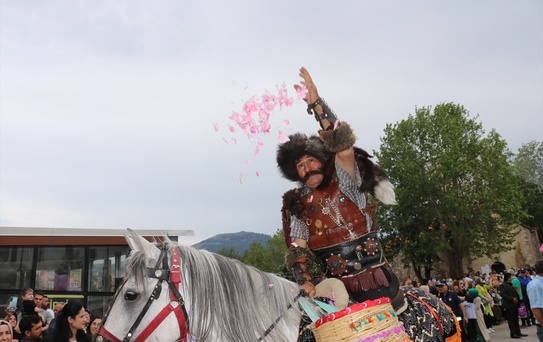 Isparta Gül Festivali Başladı