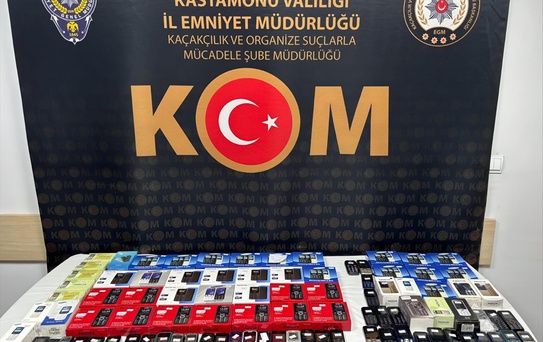 Daday'da Gümrük Kaçağı Cep Telefonu Operasyonu