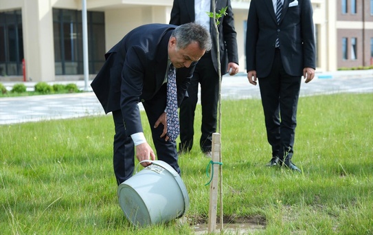 TOGÜ'de Fidan Dikim Etkinliği