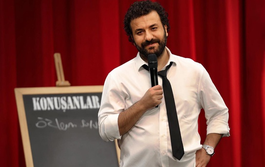Hasan Can Kaya sessiz sedasız evlendi! Nikah karelerine yorum yağdı