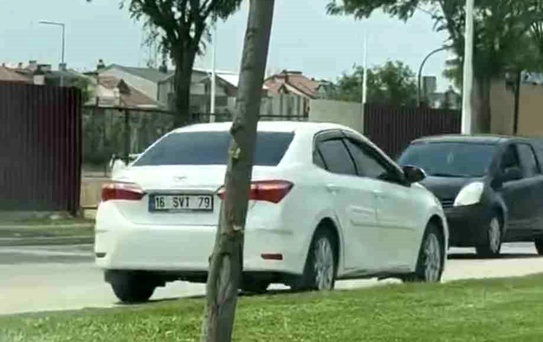 Bursa'da Ters Yolda Giden Araç Tehlike Yarattı
